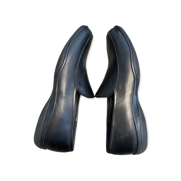 Prada Comfort Leather Loafers - WORN ONCE LNWOT - Size 10 US - Black - Picture 7 of 9
